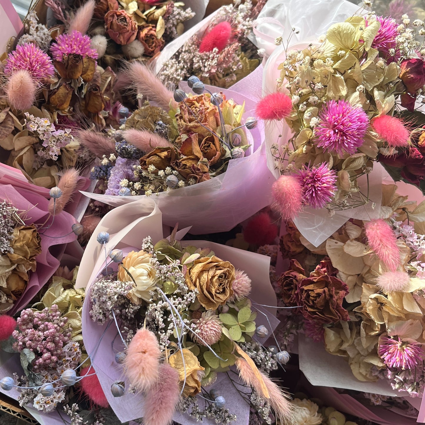 Dried flower bouquet