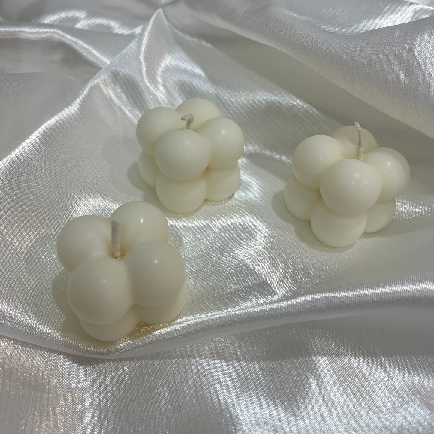 Mini bubble candle