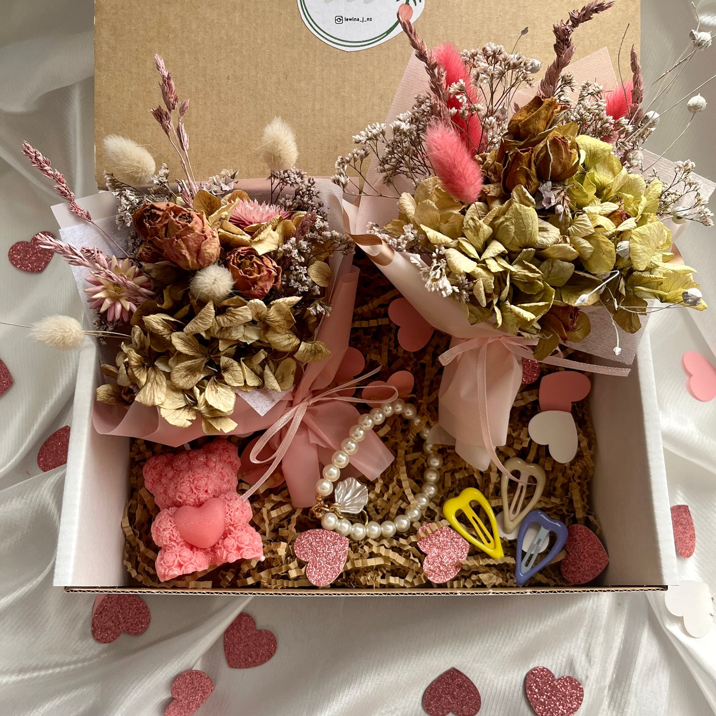 Gift box - large