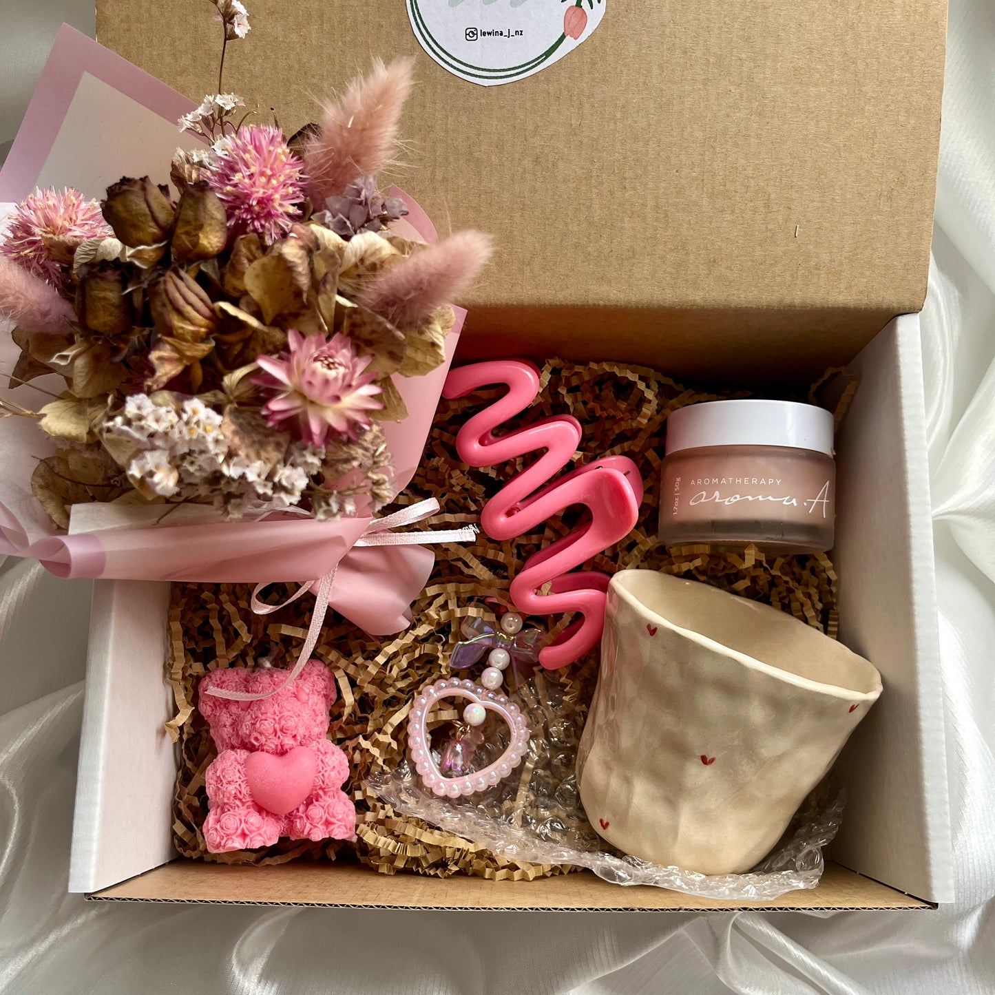 Gift box - large